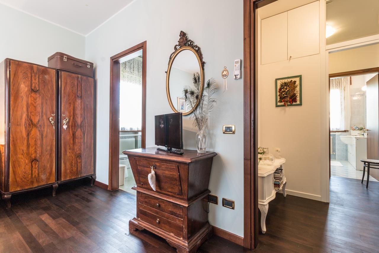 Casa Bibi Villa Cartiera Reali Luaran gambar