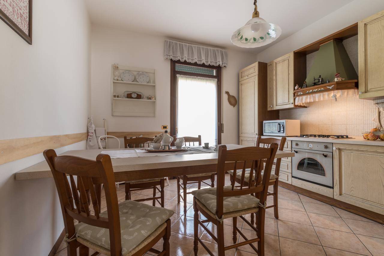 Casa Bibi Villa Cartiera Reali Luaran gambar