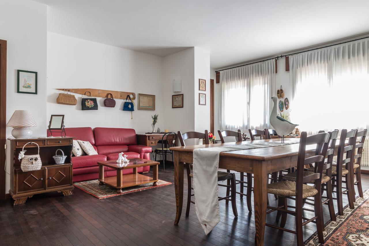 Casa Bibi Villa Cartiera Reali Luaran gambar