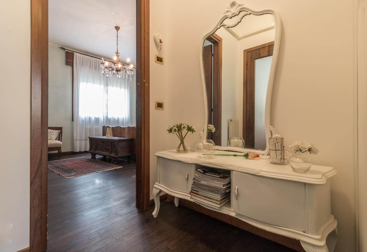 Casa Bibi Villa Cartiera Reali Luaran gambar